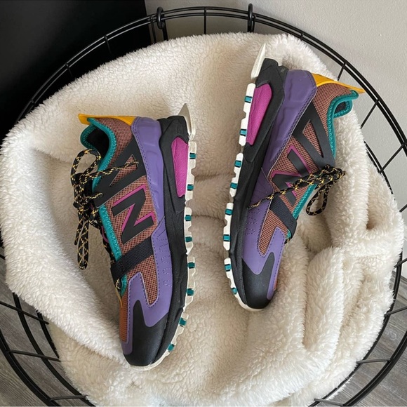New Balance Purple XRCT sneakers - Picture 2 of 5